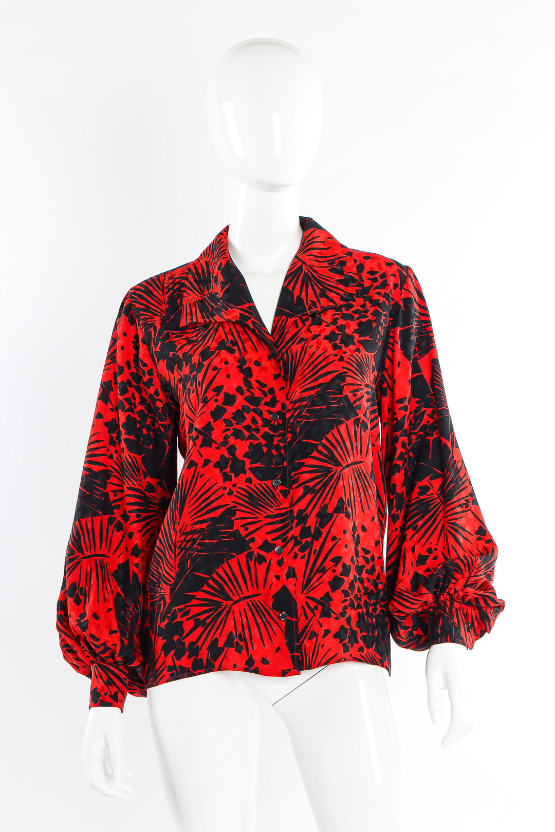 Print blouse by Saint Laurent Rive Gauche mannequin front @recessla