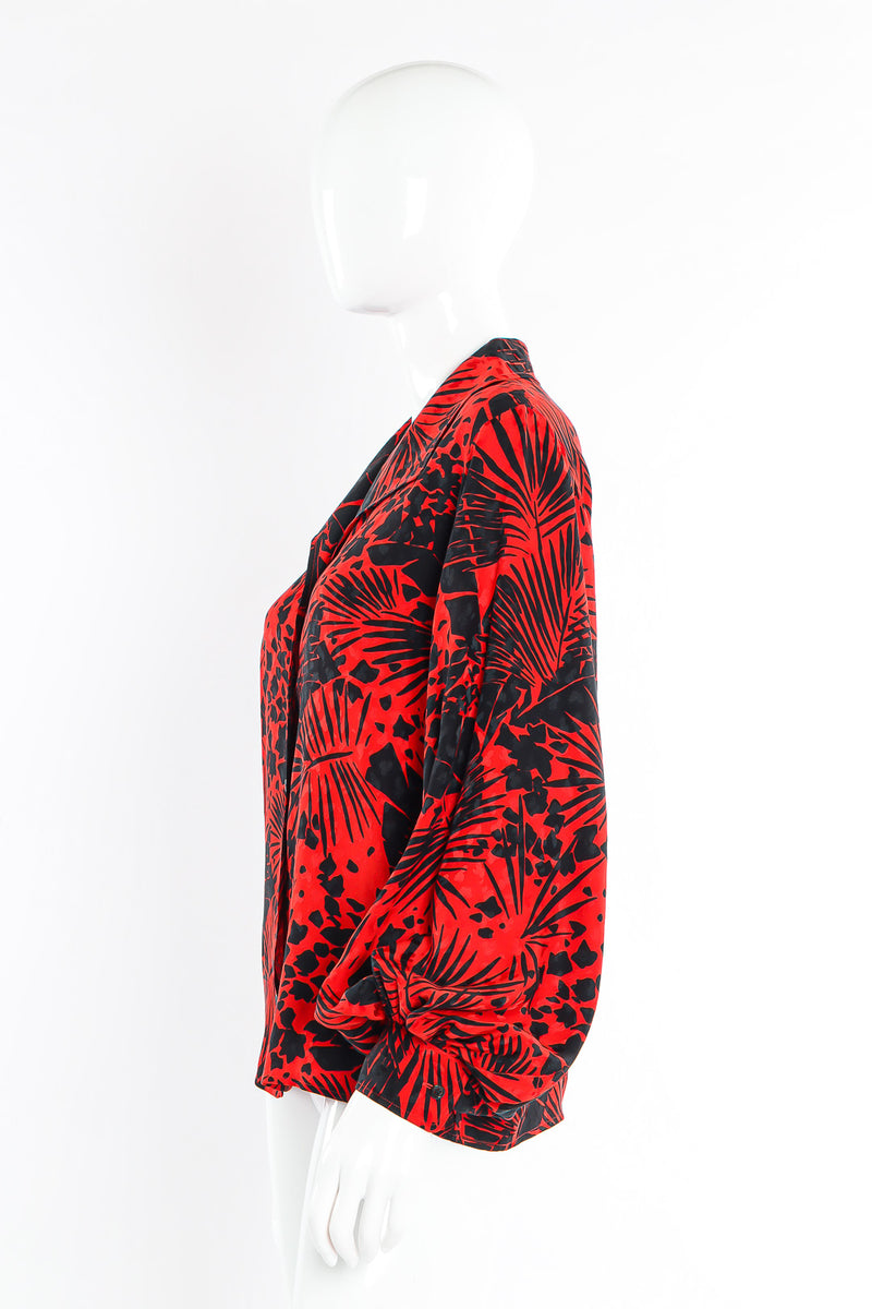 Print blouse by Saint Laurent Rive Gauche mannequin side @recessla