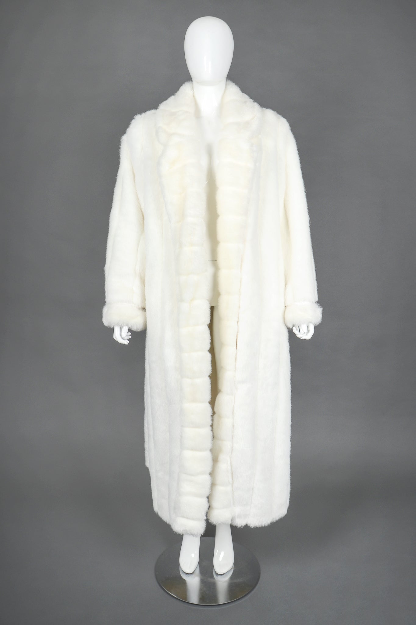 Recess Designer Consignment Vintage Terry Lewis Majestic Faux Fur Mink Coat Los Angeles Resale