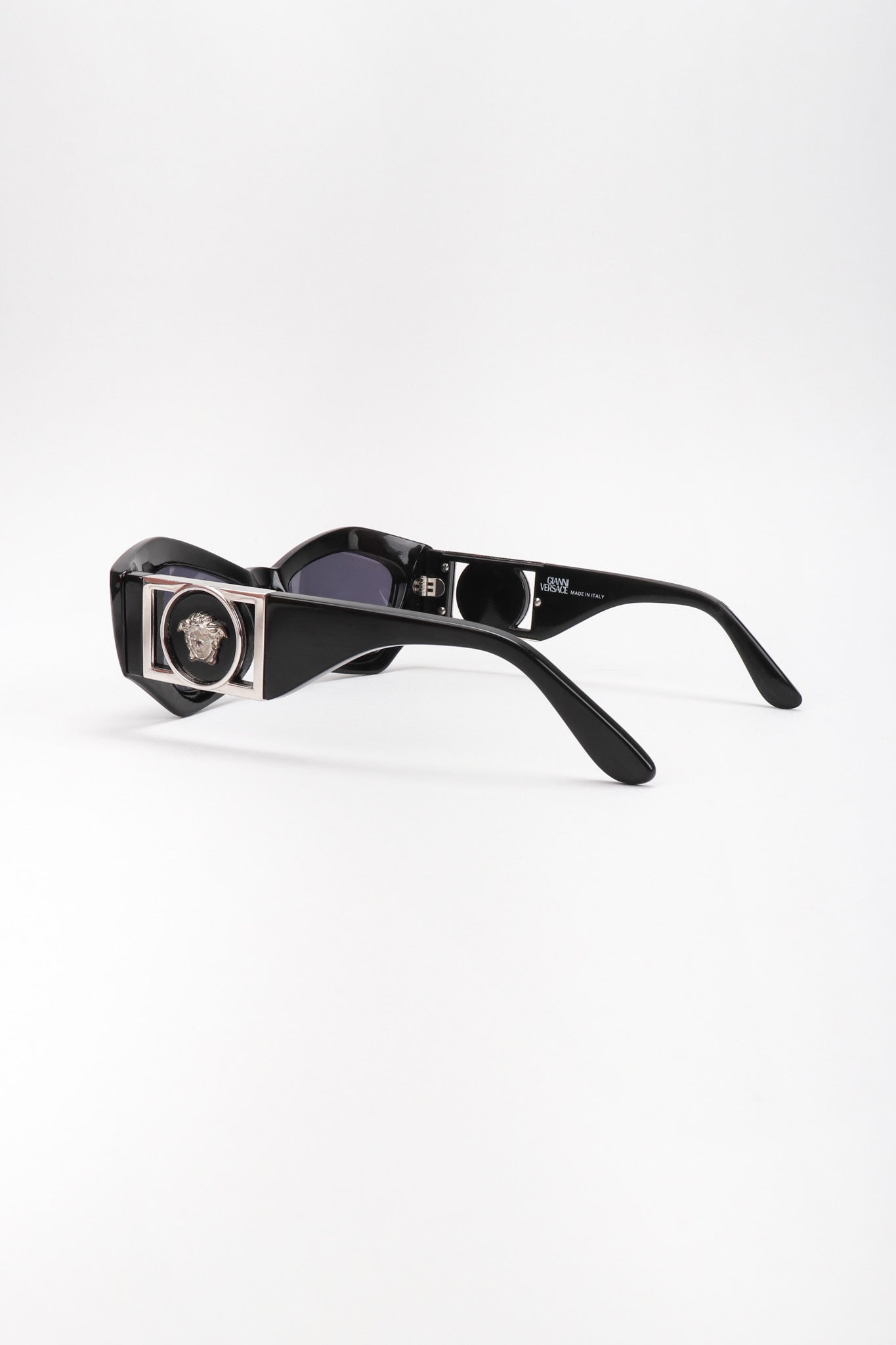 Recess Los Angeles Vintage Gianni Versace Angular Cat Eye MOD.421/W COL.852 Sunglasses