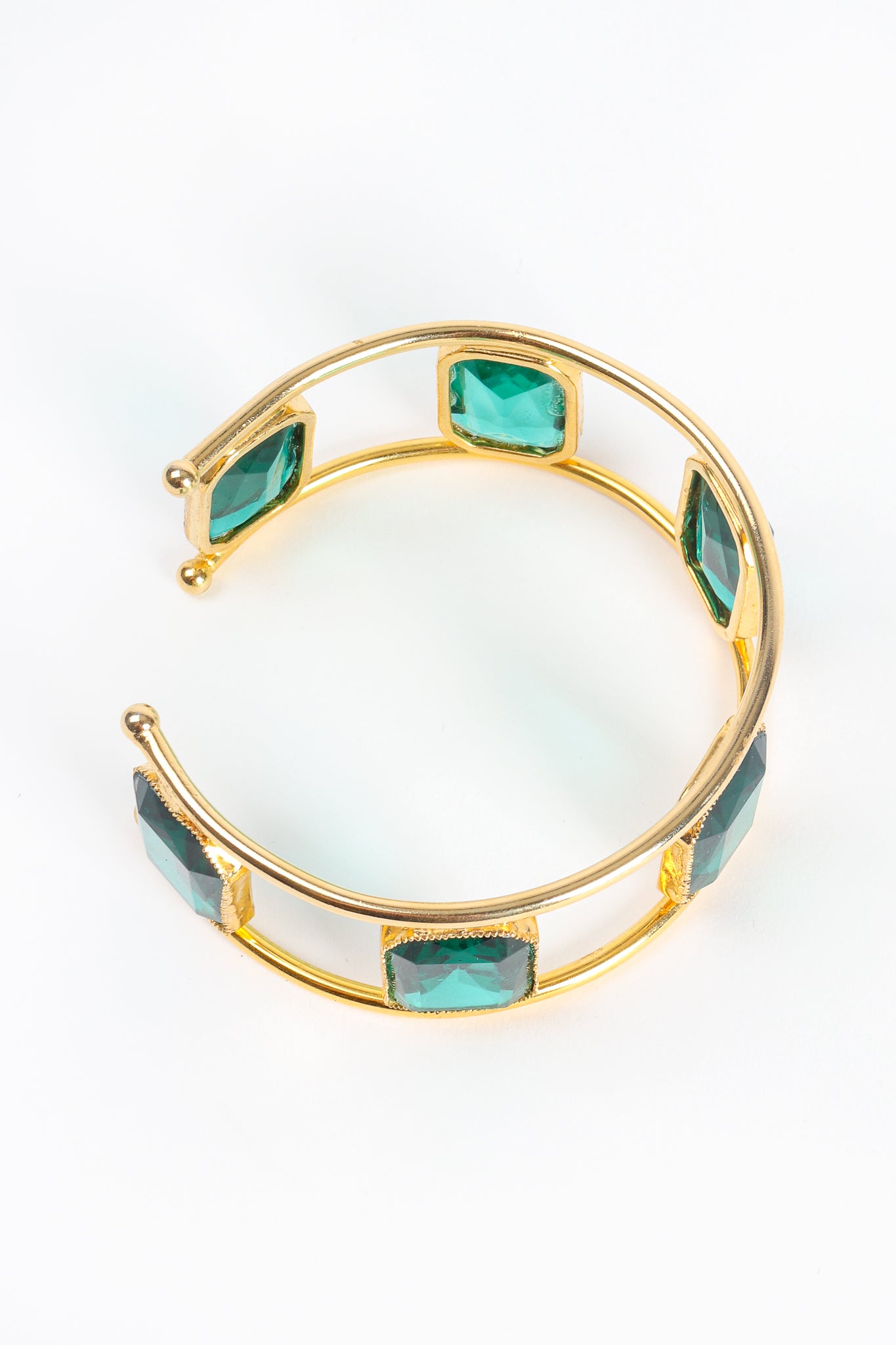 Vintage Wiliam deLillo Emerald 6-Stone Armband at Recess Los Angeles