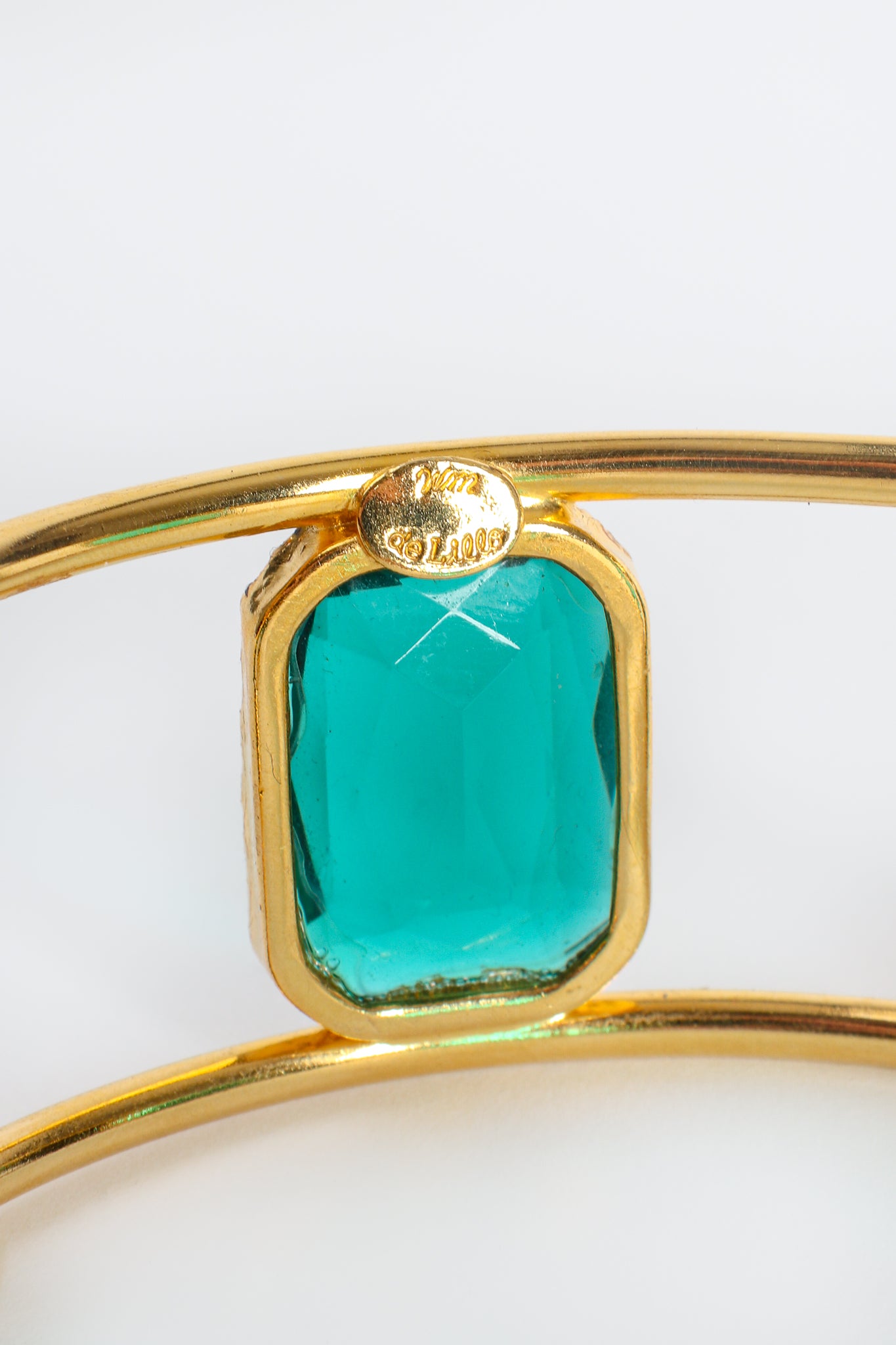 Vintage Wiliam deLillo Emerald 6-Stone Armband signature cartouche at Recess Los Angeles