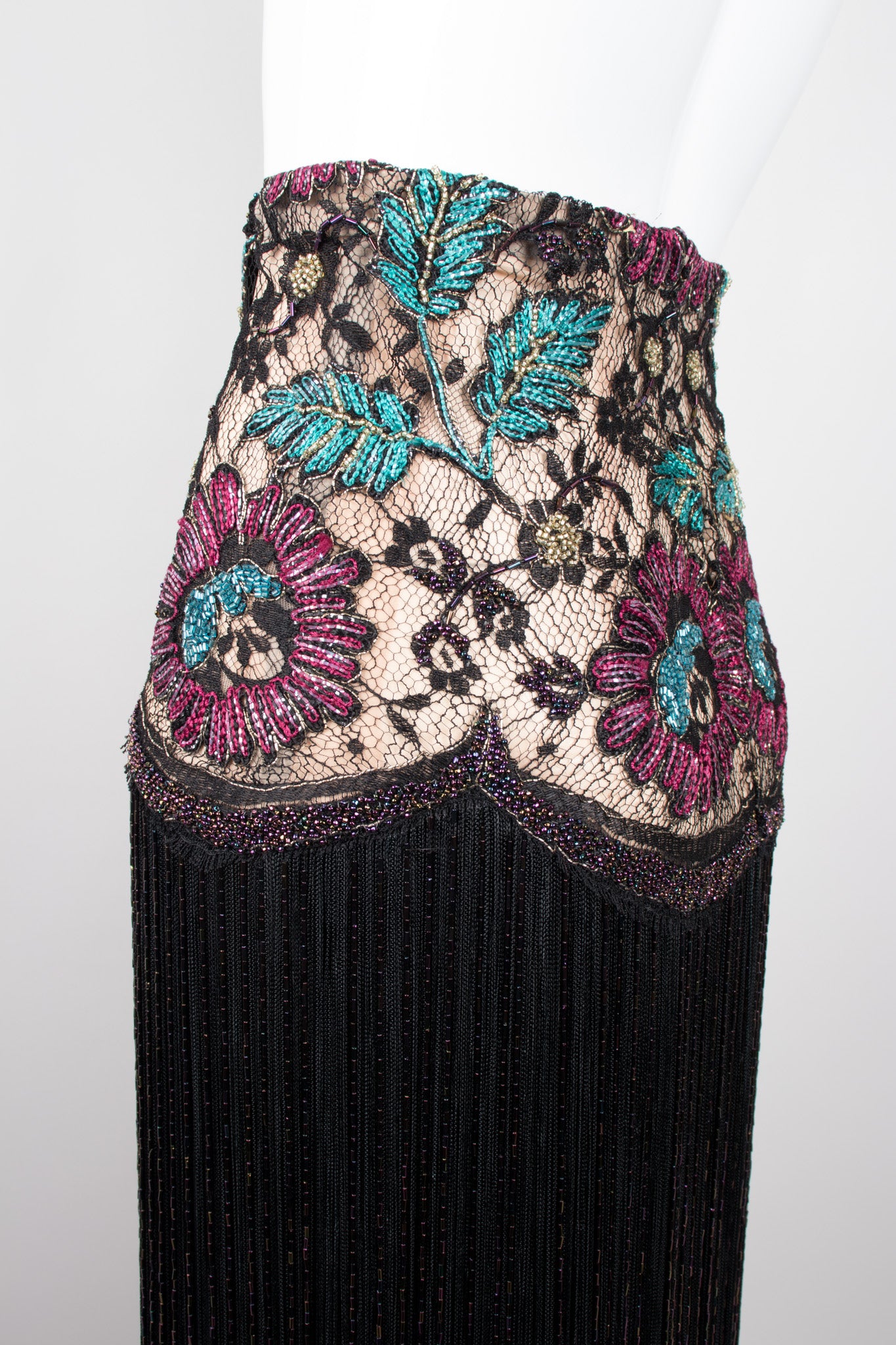 Vintage Victorian Embellished Lace Lampshade Fringe Skirt