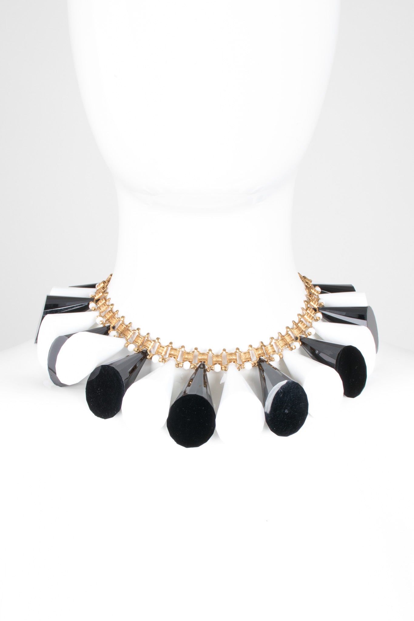 William de Lillo Resin Cone Collar Necklace