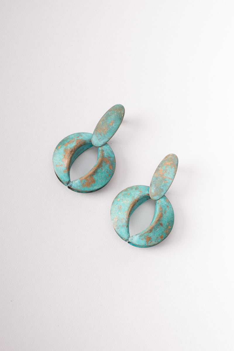 Patina Fortune Oval Link Collar Necklace & Earring Set