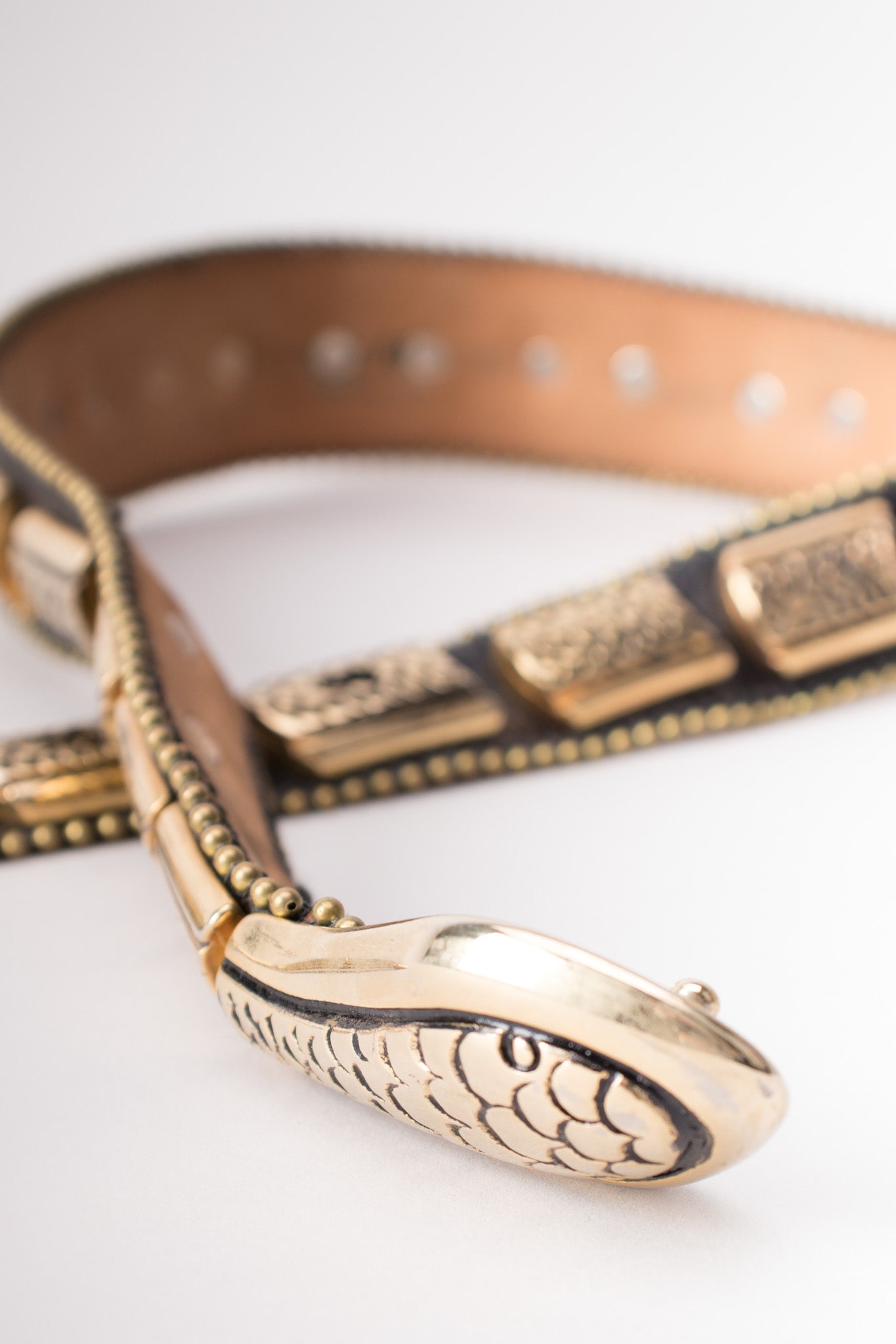 Streets Ahead Vintage 90s Leather Metal Snake Belt